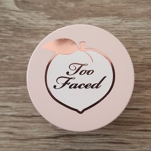 Too Faced instant cover concealer-meringue
